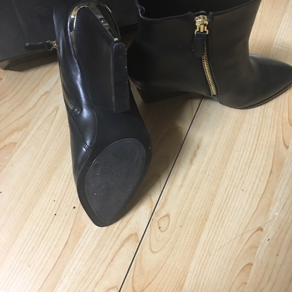 Boot - Picture 3 of 3